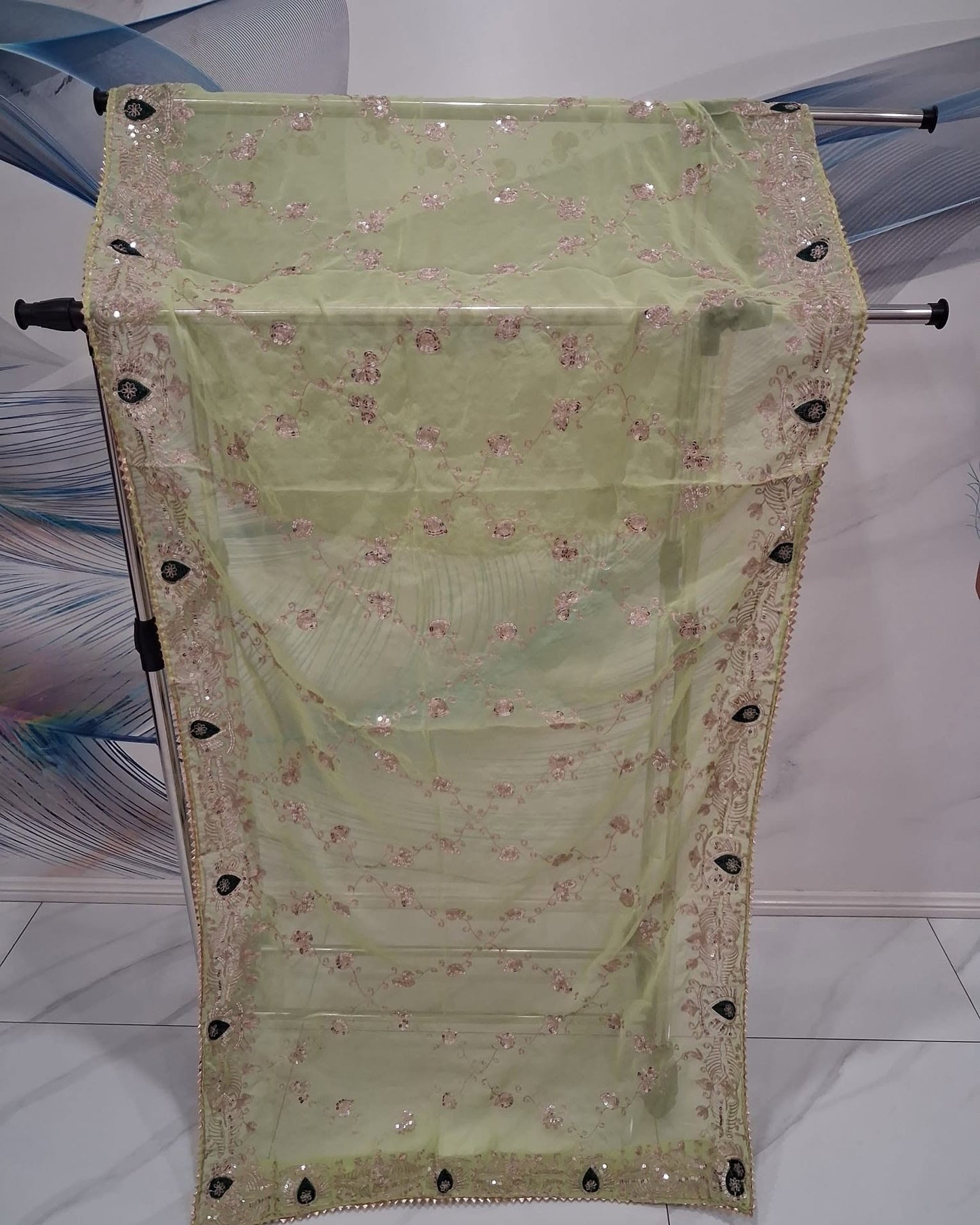 VINTAGE DUPPATTA - MINT