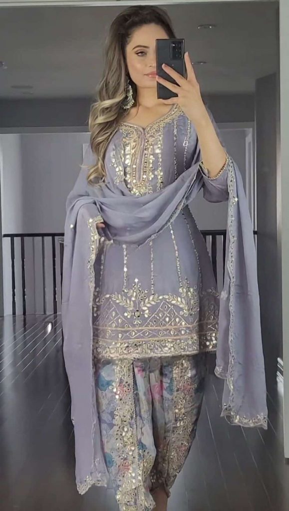 PARTY WEAR GEORGETTE EMBROIDERY SEQUENCE WORK TOP DHOTI WITH DUPPATTA