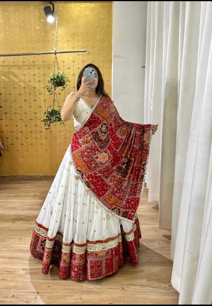 TRADITIONAL LEHENGA - READY TO WEAR