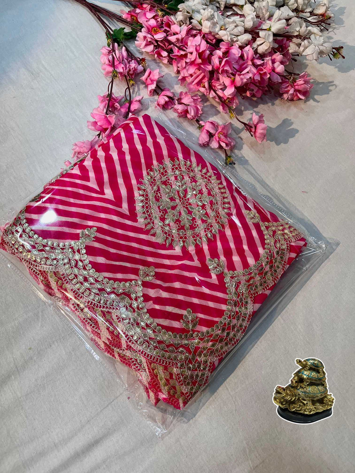 LEHRIYA SAREE WITH STITCHED BLOUSE - PINK