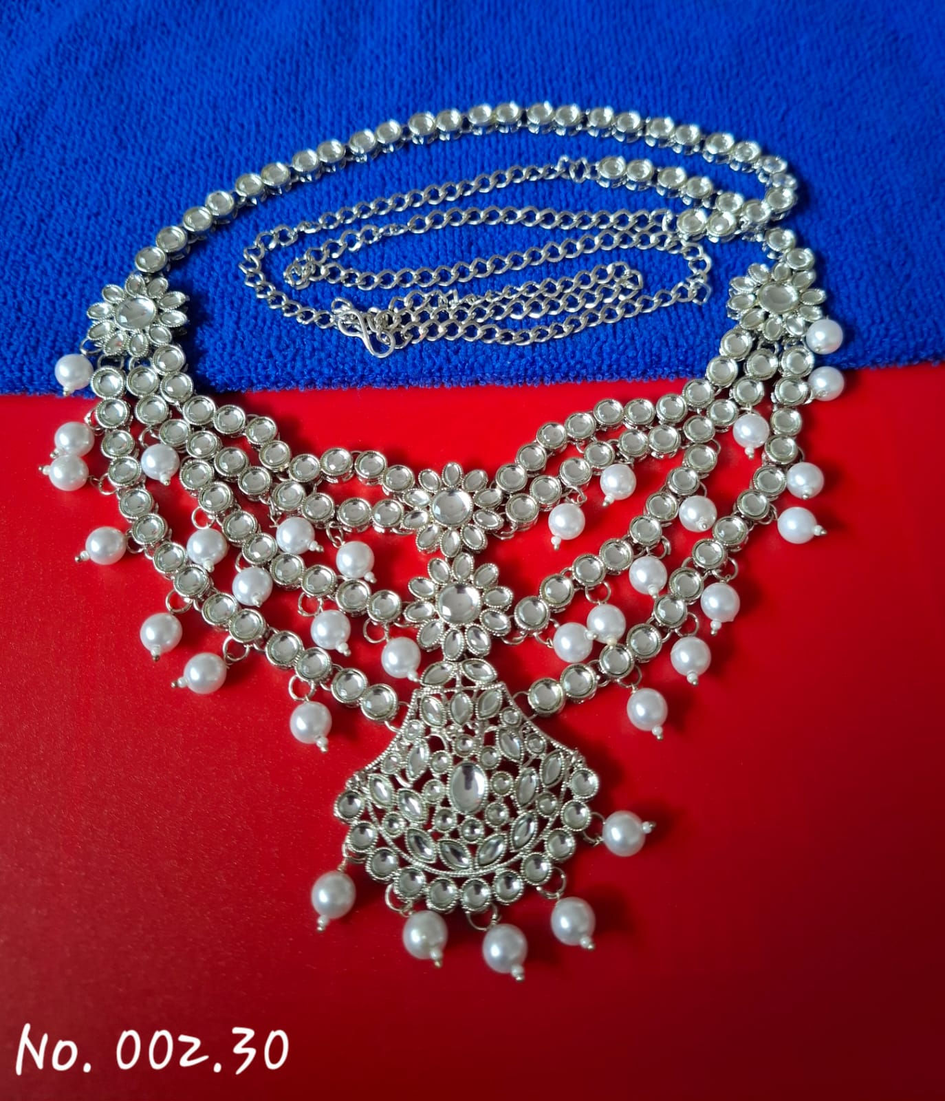 BEAUTIFUL SILVER KUNDAN WAIST BELT