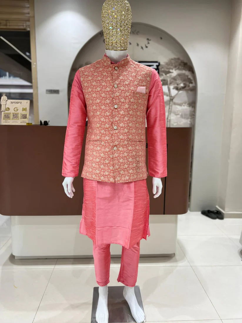 MEN’S STYLISH SILK KURTA PYJAMA