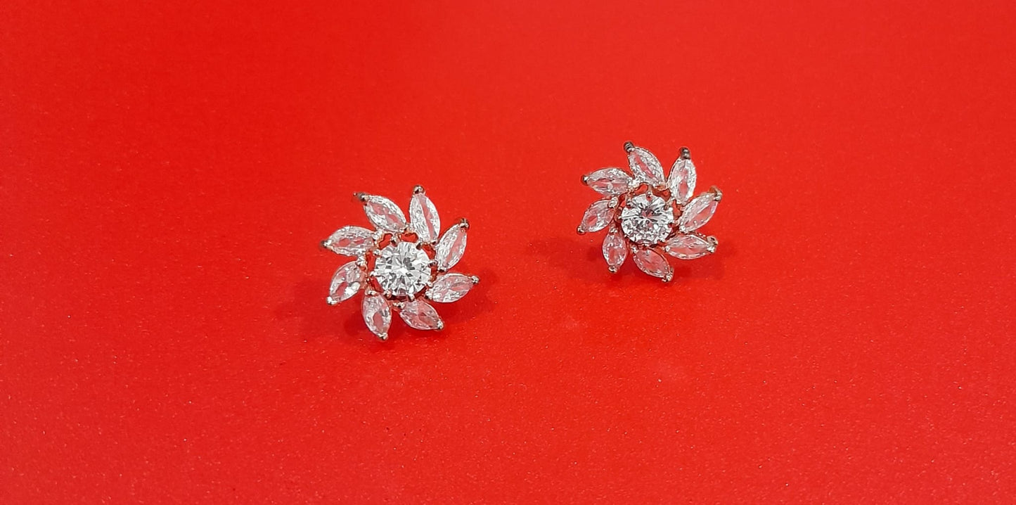 BEAUTIFUL ROSE GOLD STUD