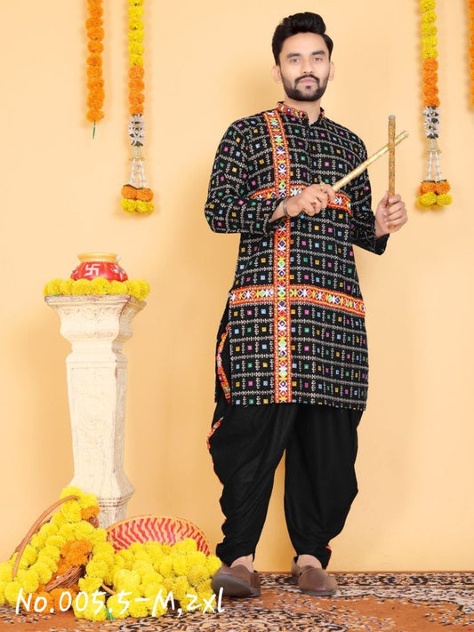 MEN’S DHOTI STYLE KURTO DHOTI