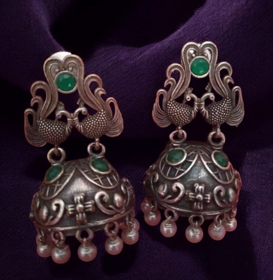 BEAUTIFUL STATEMENT OXIDISED EARRING - GREEN