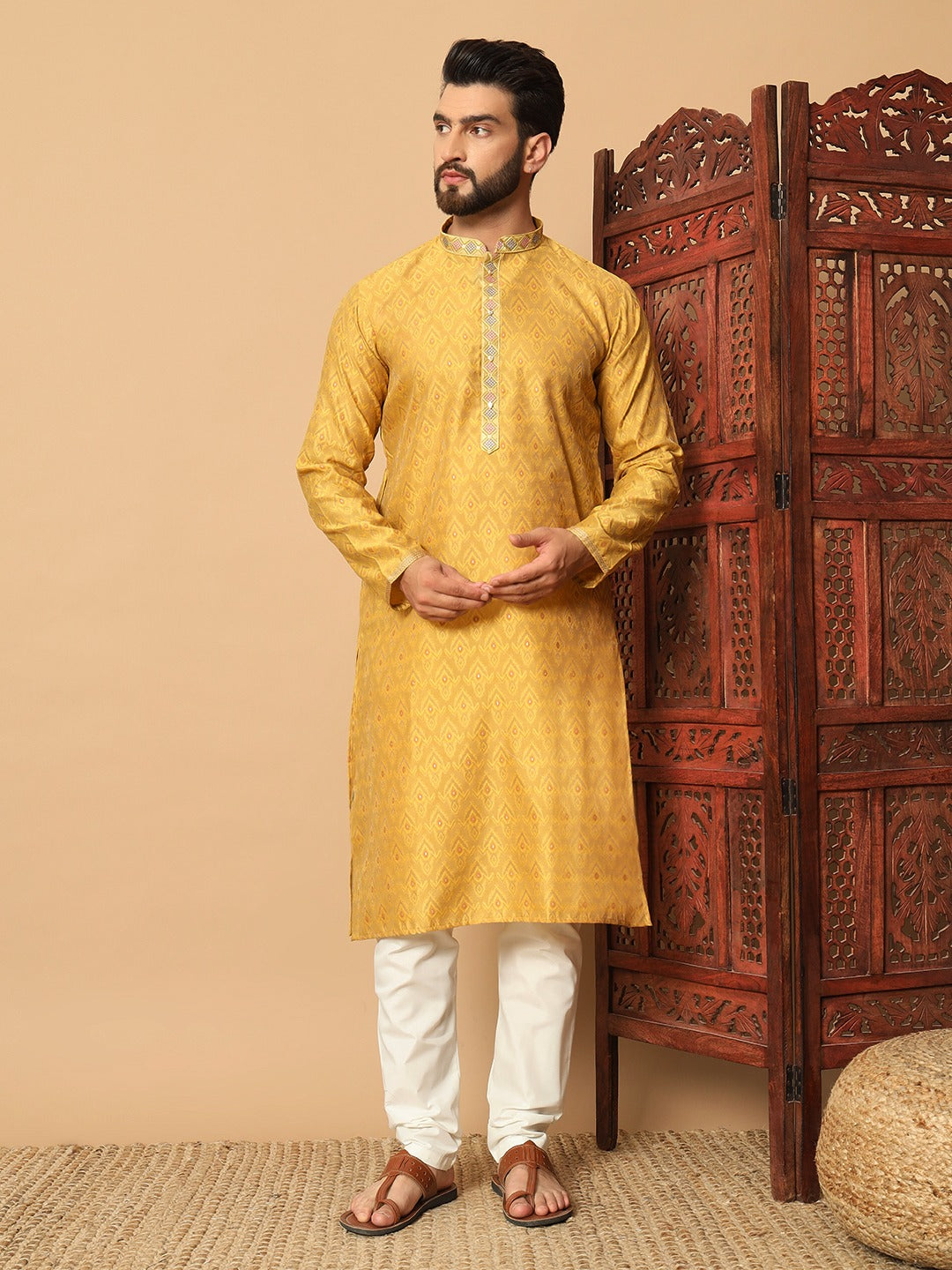 MEN’S KURTA PYJAMA WITH HEAVY EMBROIDERY WORK