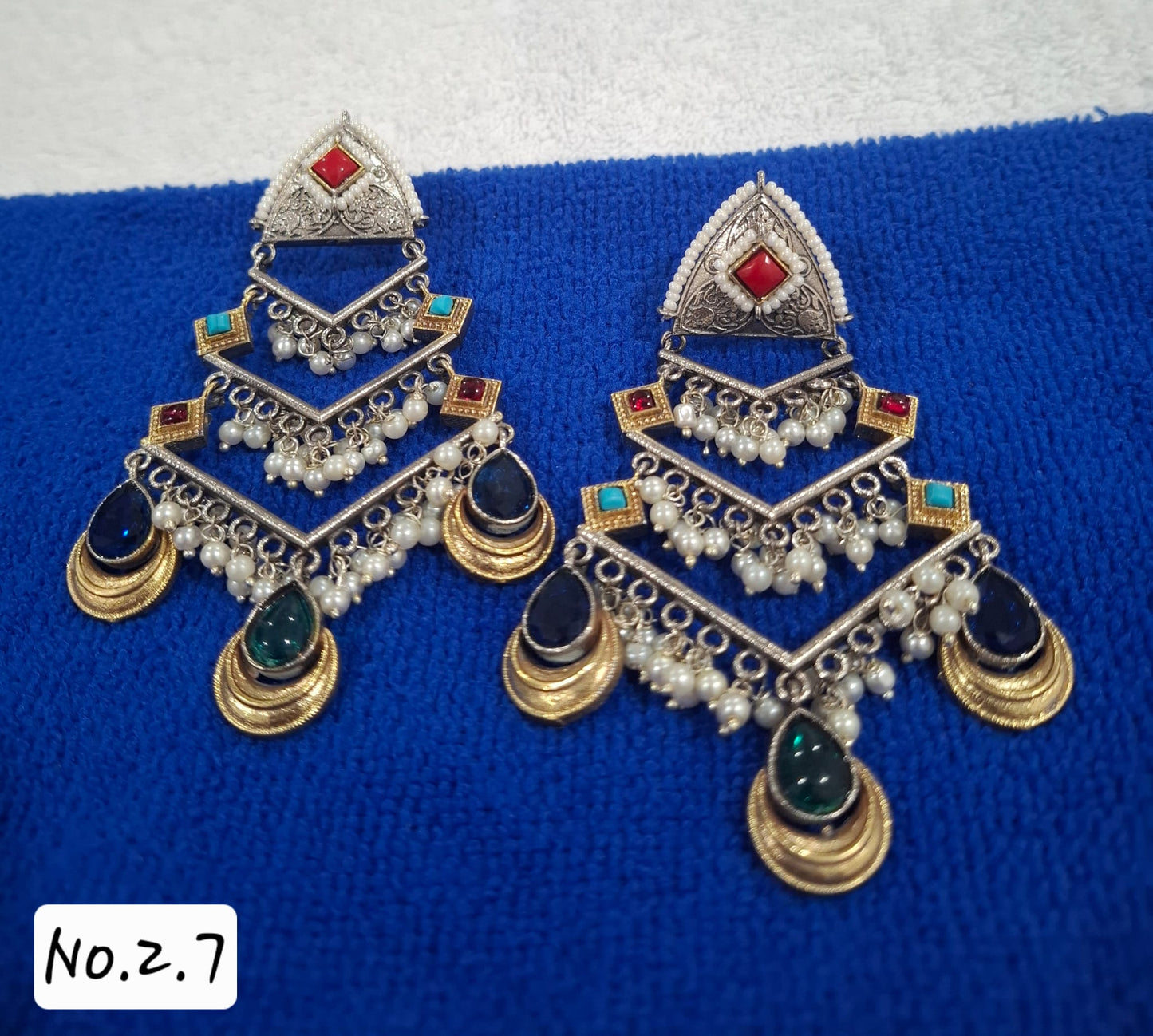 BEAUTIFUL FUSION STATEMENT EARRINGS