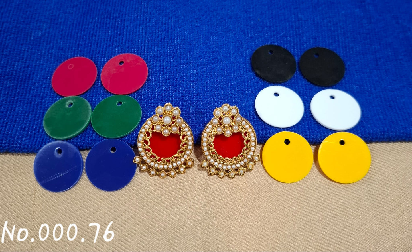 BEAUTIFUL CHANGABLE 7 IN 1 EARRING