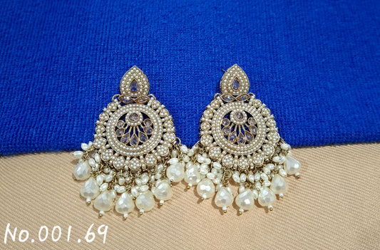 BEAUTIFUL STATEMENT EARRING