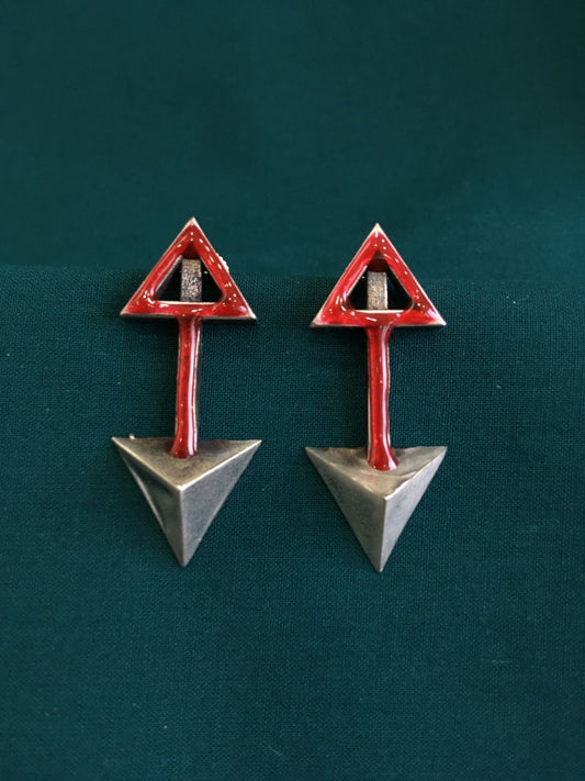 BEAUTIFUL STATEMENT EARRING - RED