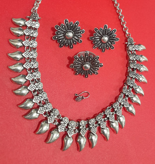OXIDISED CHOKER COMBO