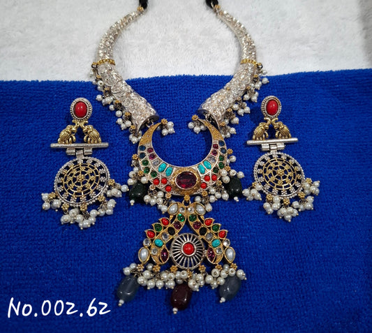 DESIGNER TRENDY FUSION DUAL TONE NECKLACE WITH EARRING - MULTI