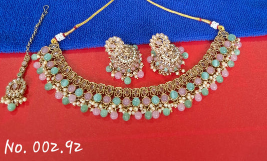 HEAVY MINT PINK COLOUR NECKLACE WITH HEAVY EARRING AND MANG TIKA