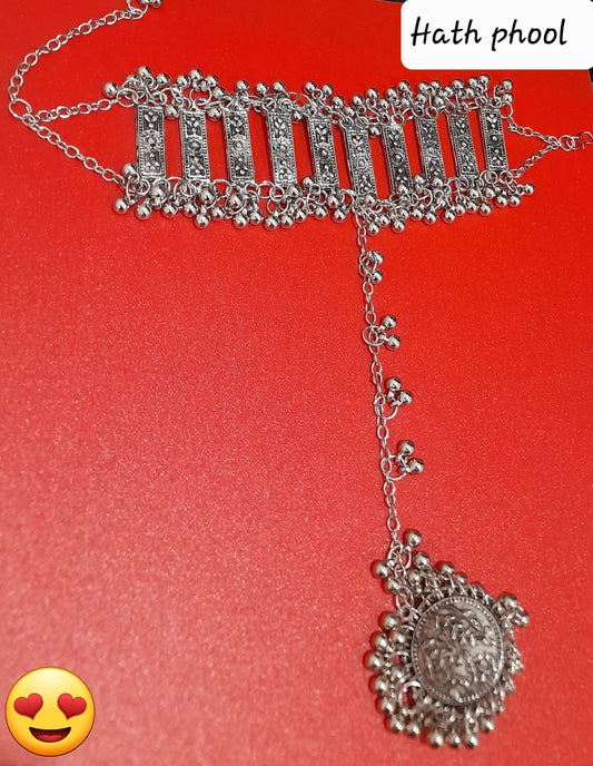 OXIDISED GUNGROO HAND PHOOL