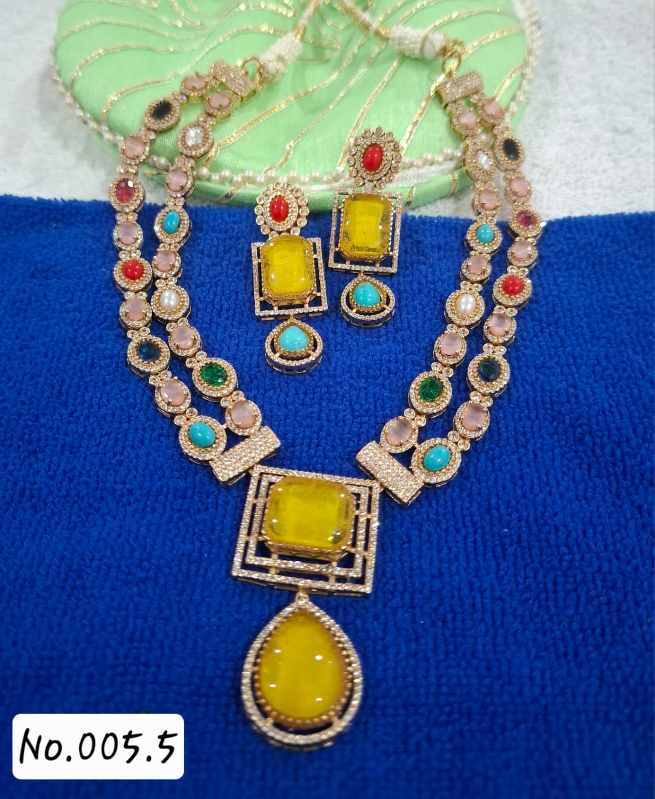RICH LOOK PARTY WEAR AD NECKLACE - YELLOW