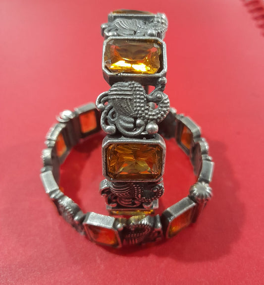 OXIDISED STATEMENT STONE KADA- LIME COLOUR