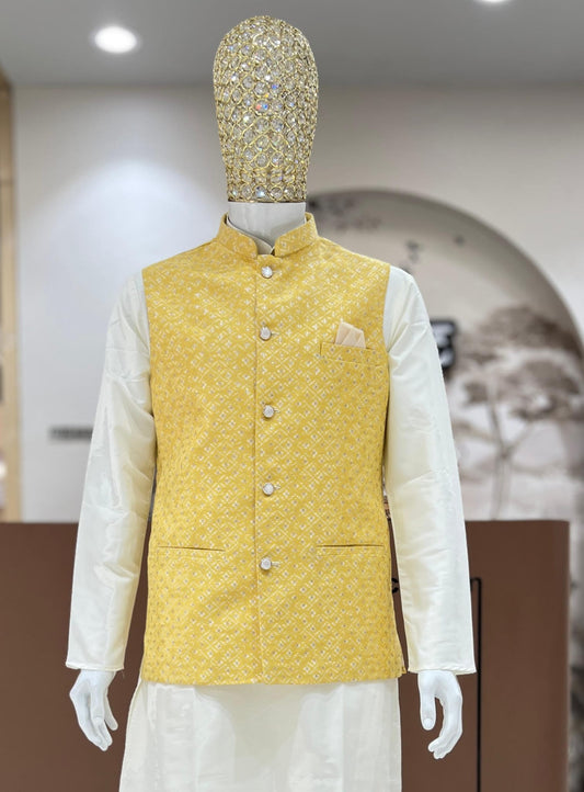MEN’S STYLISH JACQUARD KOTI (JACKET) ONLY