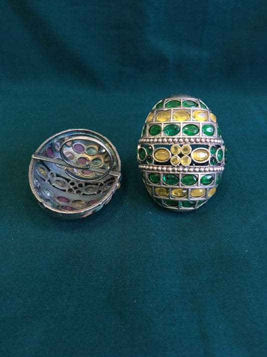 HEAVY ADJUSTABLE OXIDISED FINGER RING GREEN YELLOW
