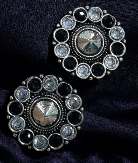 OXIDISED BLACK AND SILVER STUD