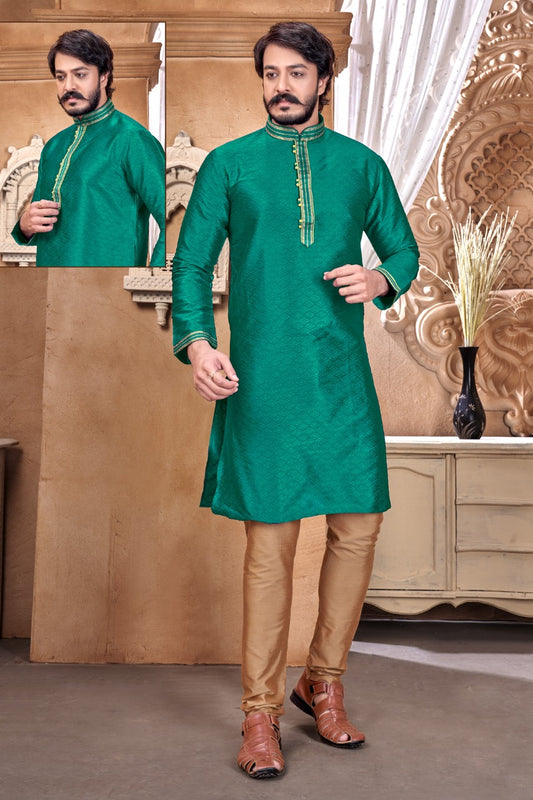 MEN’S KURTA PYJAMA WITH EMBROIDERY WORK