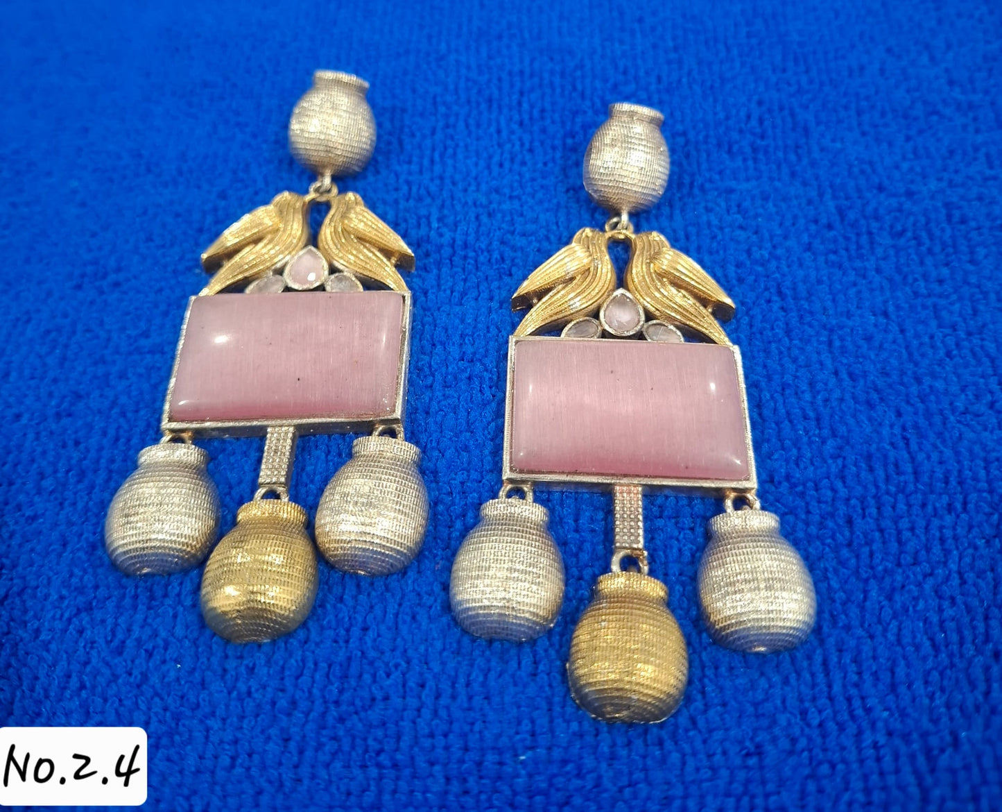 BEAUTIFUL FUSION STATEMENT EARRINGS - PINK