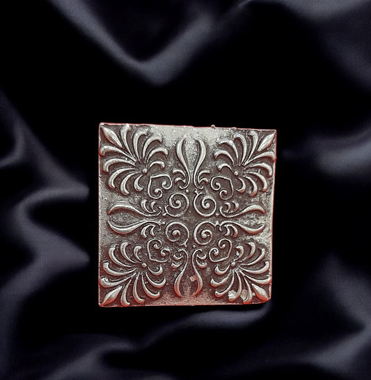 OXIDISED SQUARE ADJUSTABLE FINGER RING