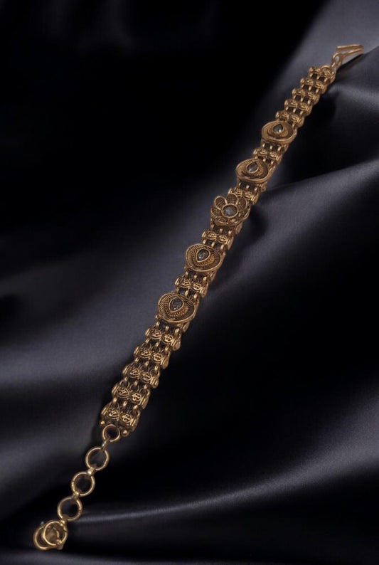 BEAUTIFUL IMITATION CLEAR BRACELET