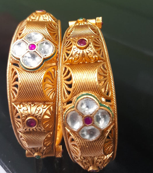 IMITATION High Brass Gold Openable Patla