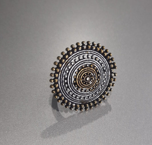 DUAL TONE ADJUSTABLE OXIDISED FINGER RING