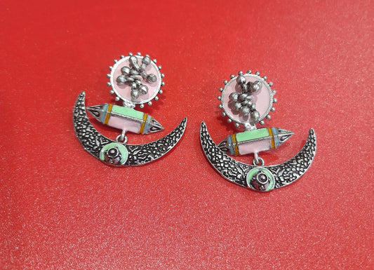 STATEMENT GERMAN SILVER EARRING