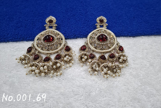 UNIQUE STATEMENT HEAVY RUBY EARRING