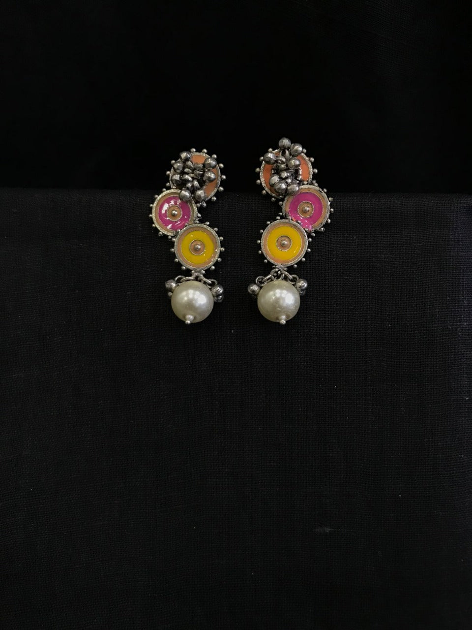 BEAUTIFUL STATEMENT GERMAN SILVER ERRING