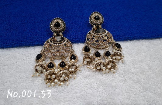 BEAUTIFUL STATEMENT BLACK COLOUR EARRING
